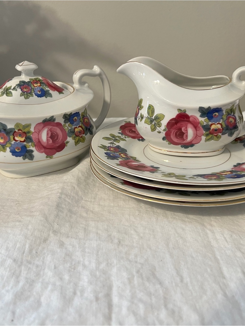 Antique phoenix china creamer, lidded sugar bowl, & 4 plates set, cottage rose